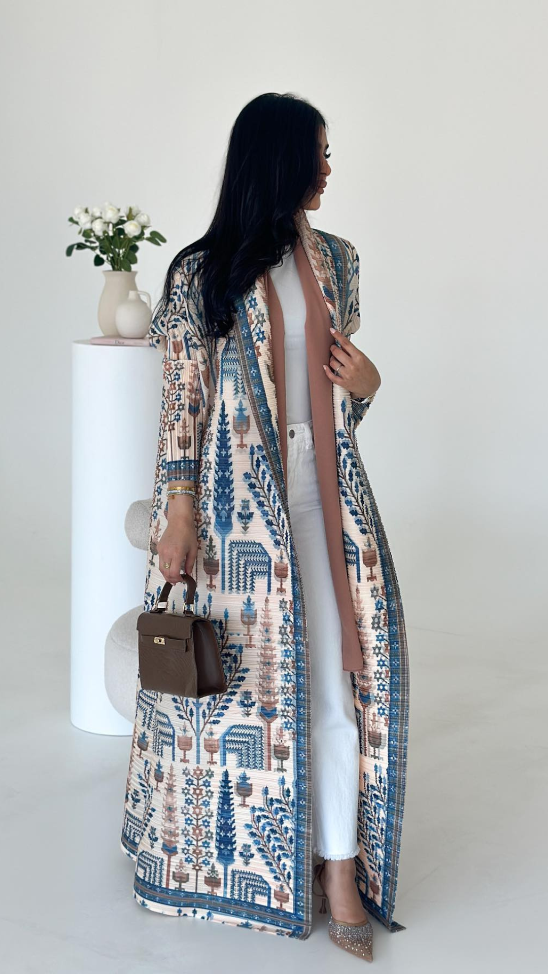 Vogue عباية سلطان