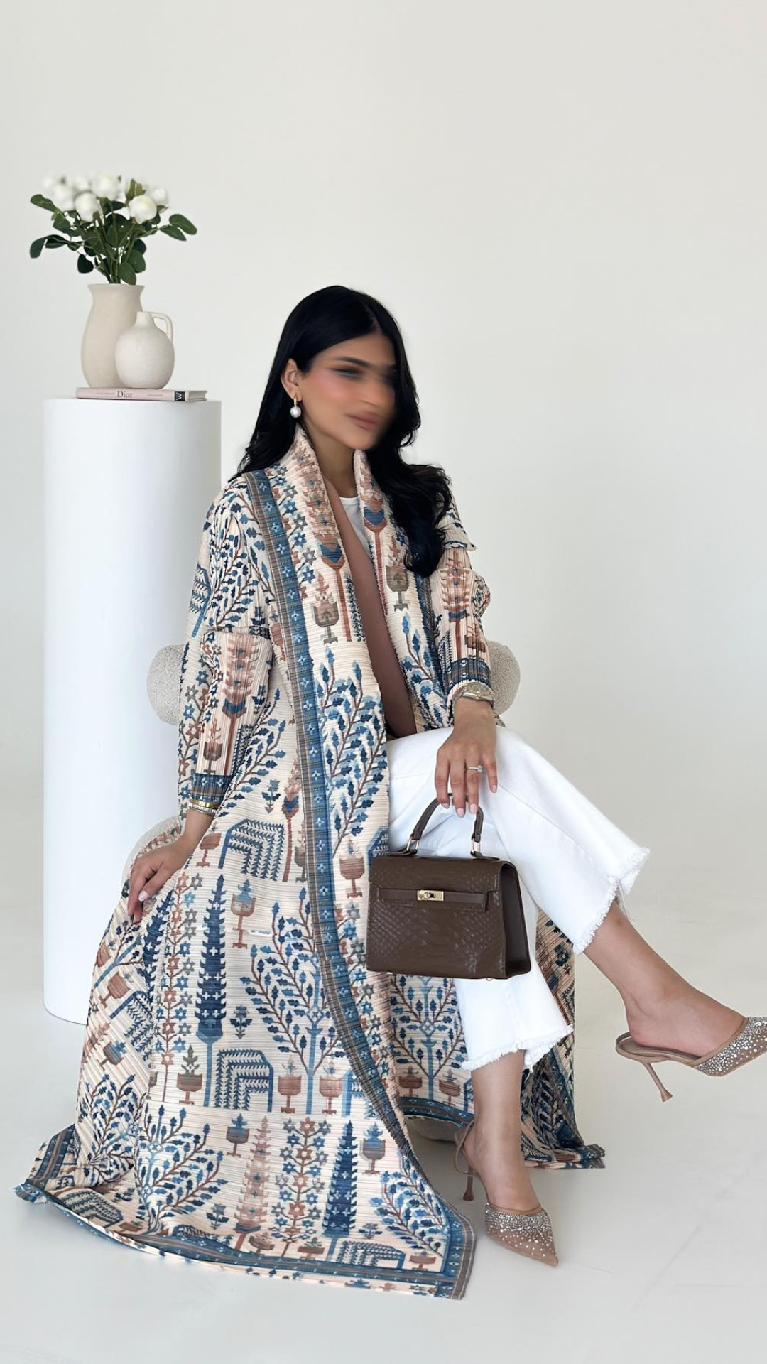 Vogue عباية سلطان