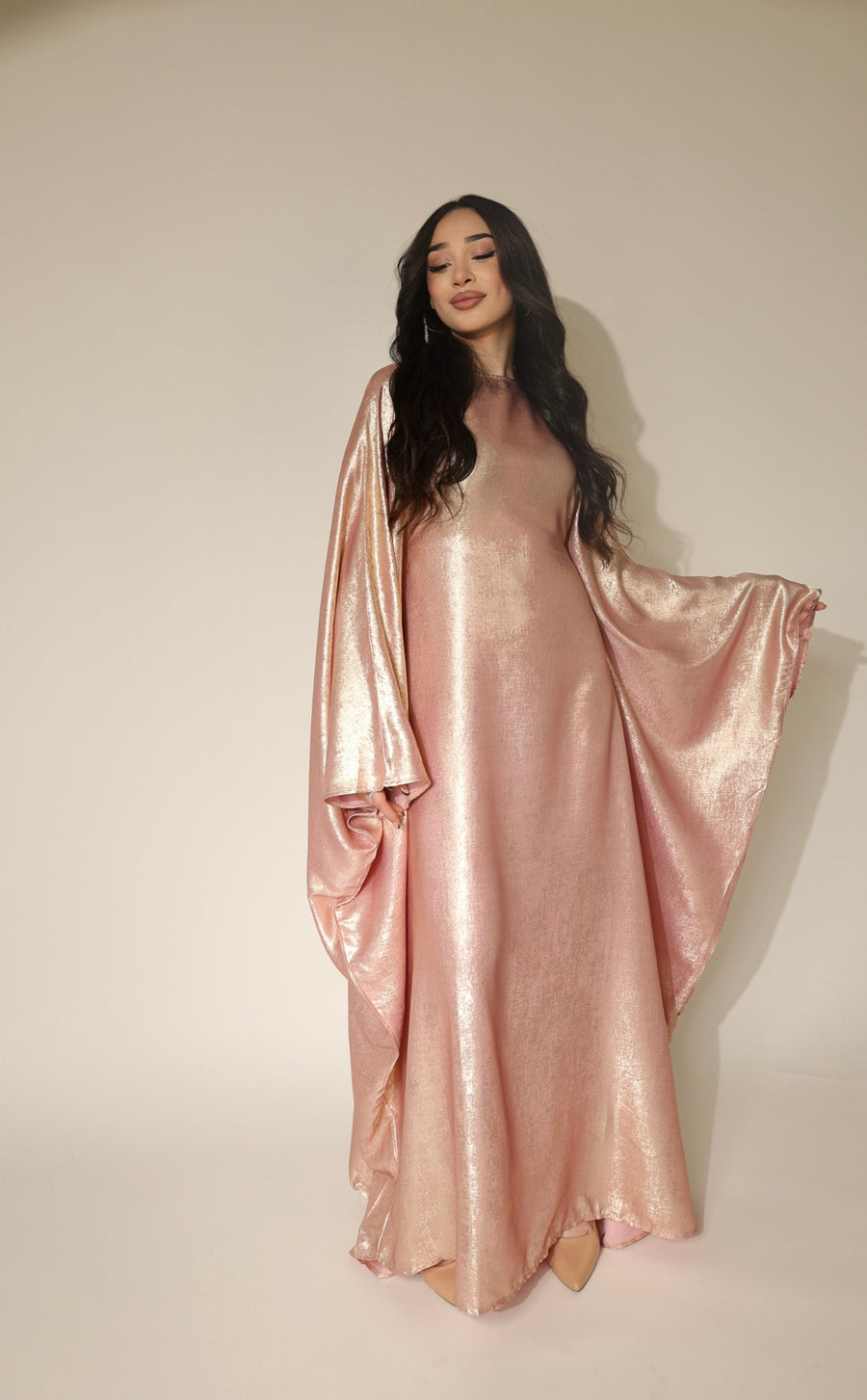 Metallic-Schmetterlings-Abaya mit verstellbarer Taille