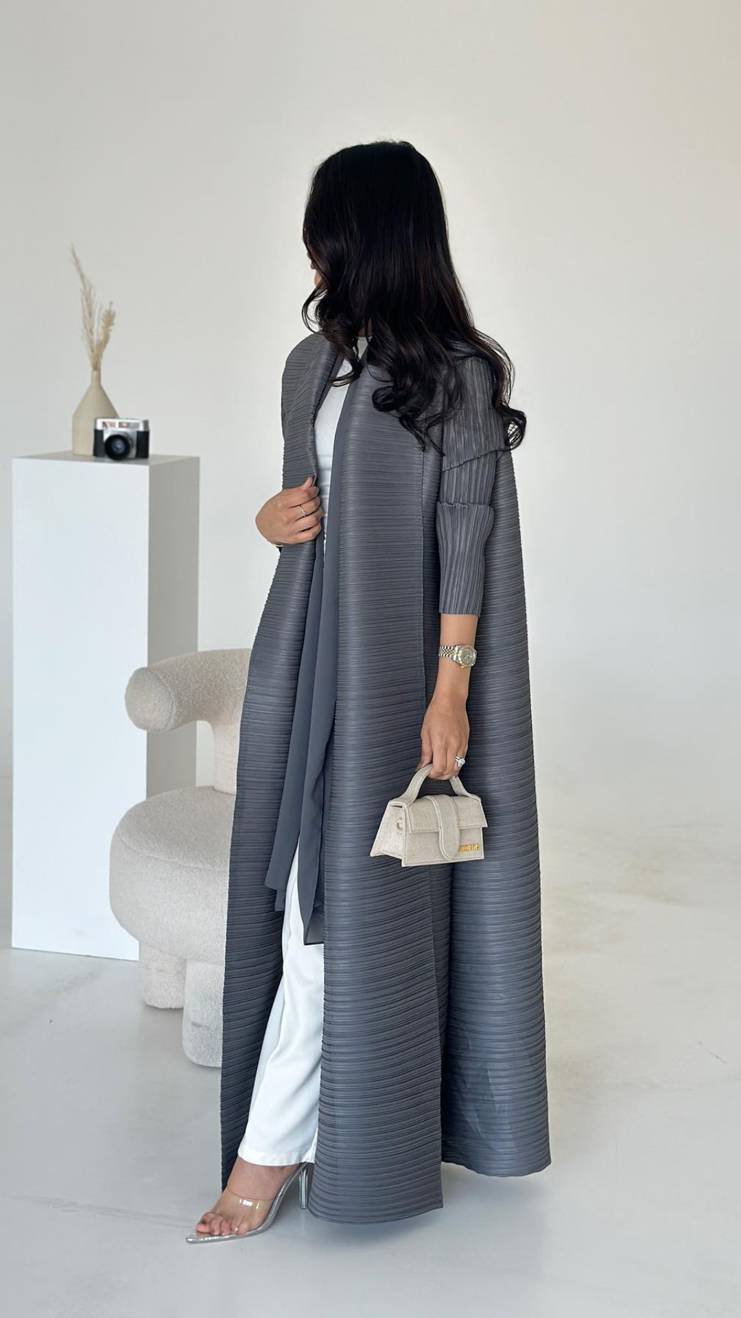 Vogue عباية رمادي
