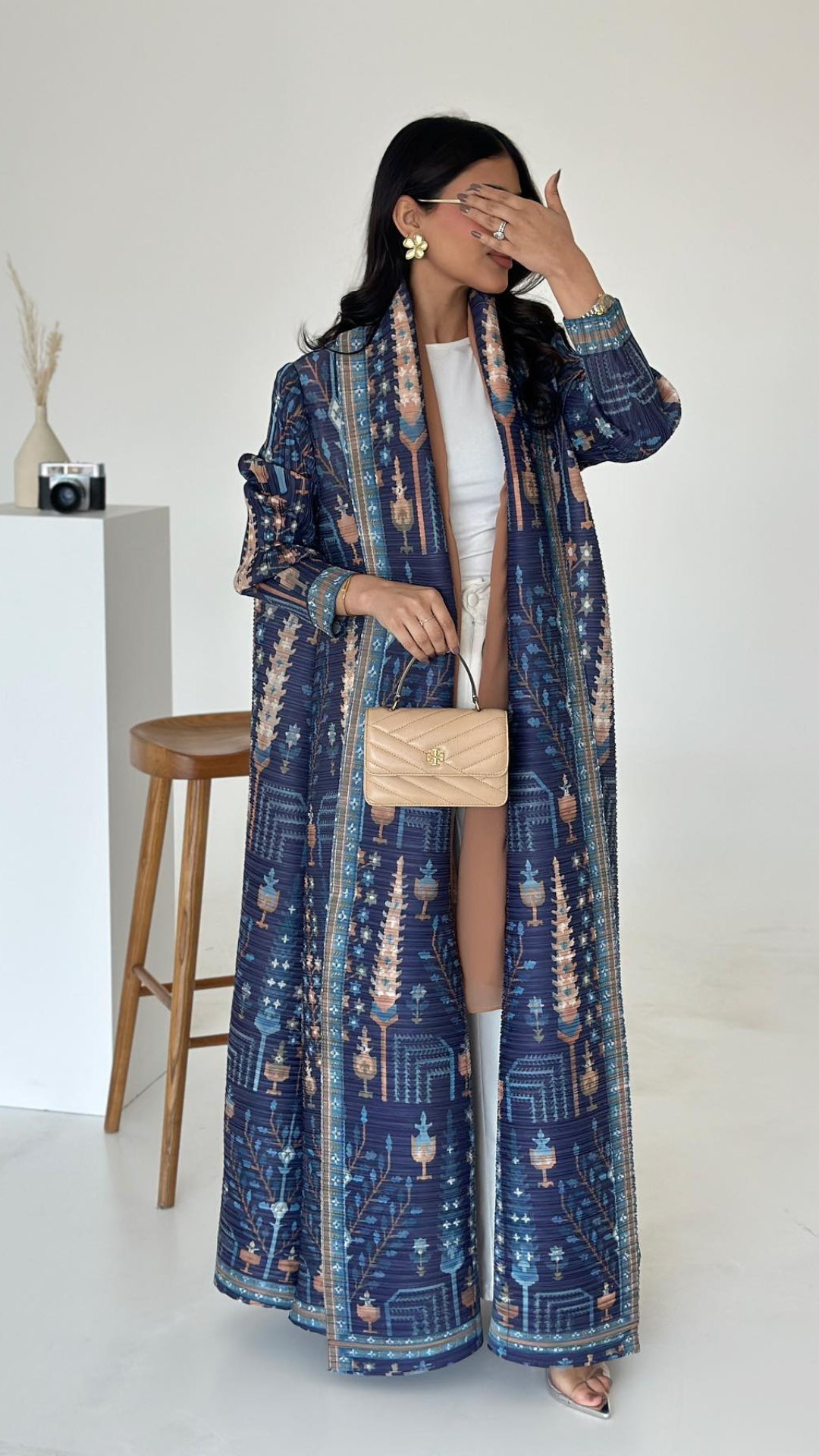 Vogue عباية السكينة
