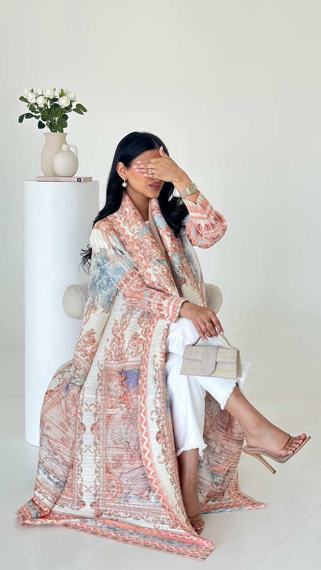 Vogue عباية زاهيرا