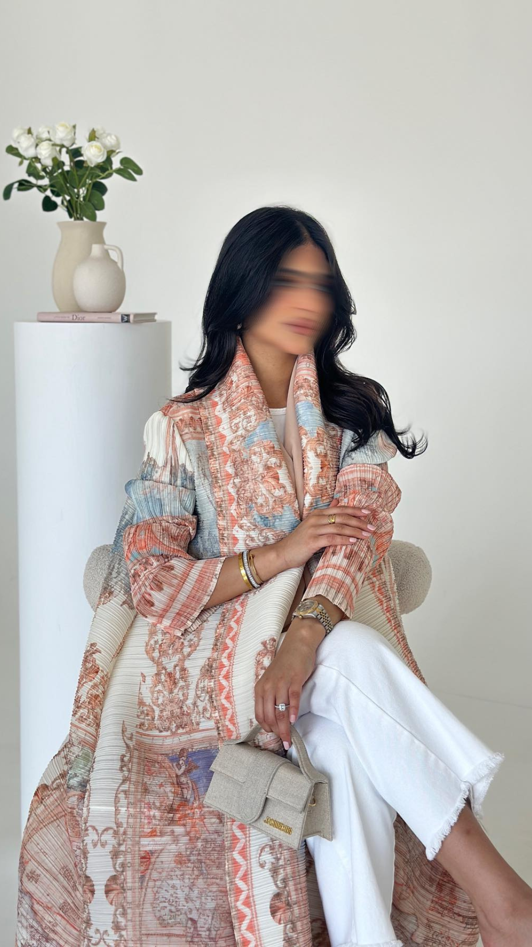 Vogue عباية زاهيرا