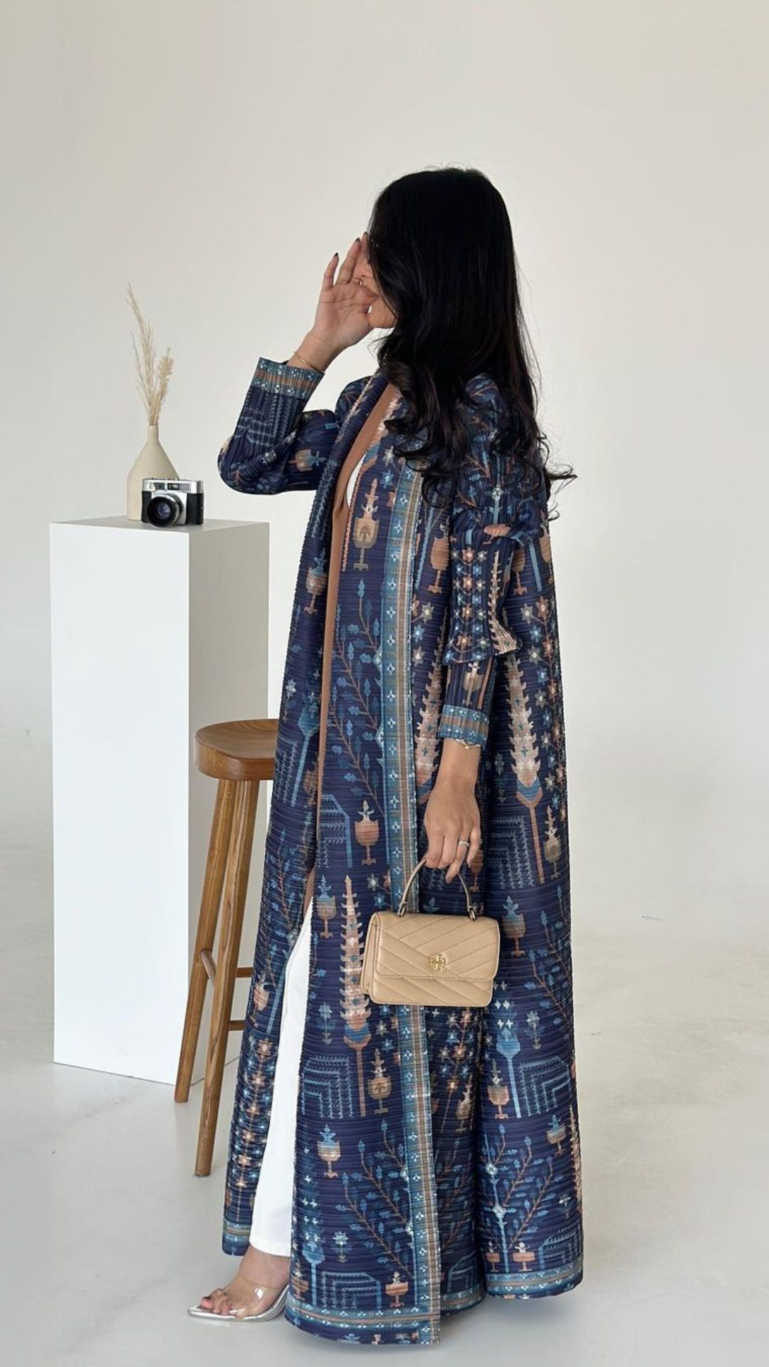 Vogue عباية السكينة